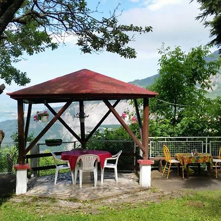 Maison d'hôtes Melnicani, Breathtaking View à Debar Extérieur photo
