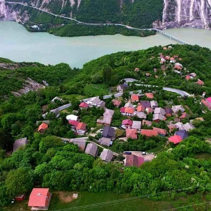 Maison d'hôtes Melnicani, Breathtaking View à Debar Extérieur photo