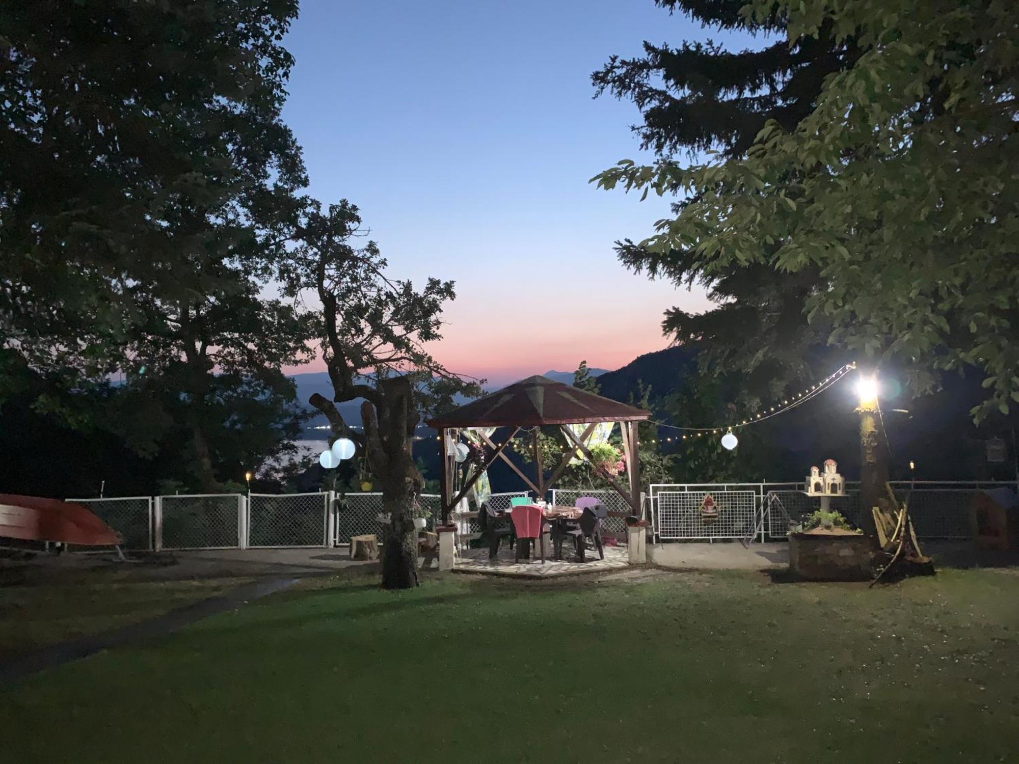 Maison d'hôtes Melnicani, Breathtaking View à Debar Extérieur photo