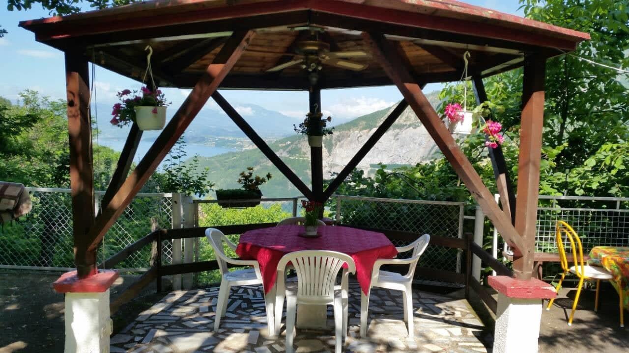 Maison d'hôtes Melnicani, Breathtaking View à Debar Extérieur photo